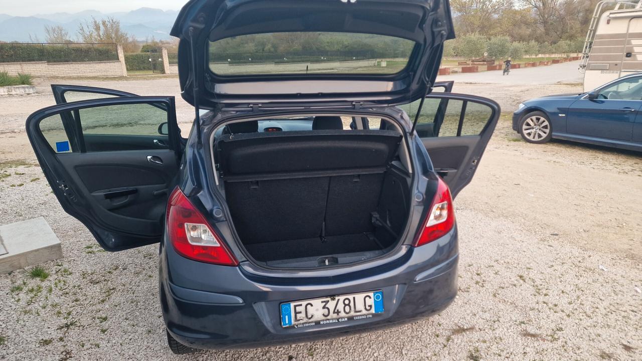 Opel Corsa 1.2 5 porte Edition