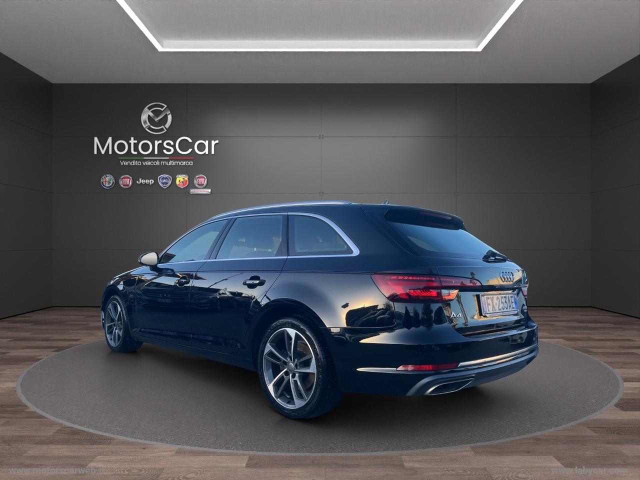 AUDI A4 40 TDI quattro S tronic Business