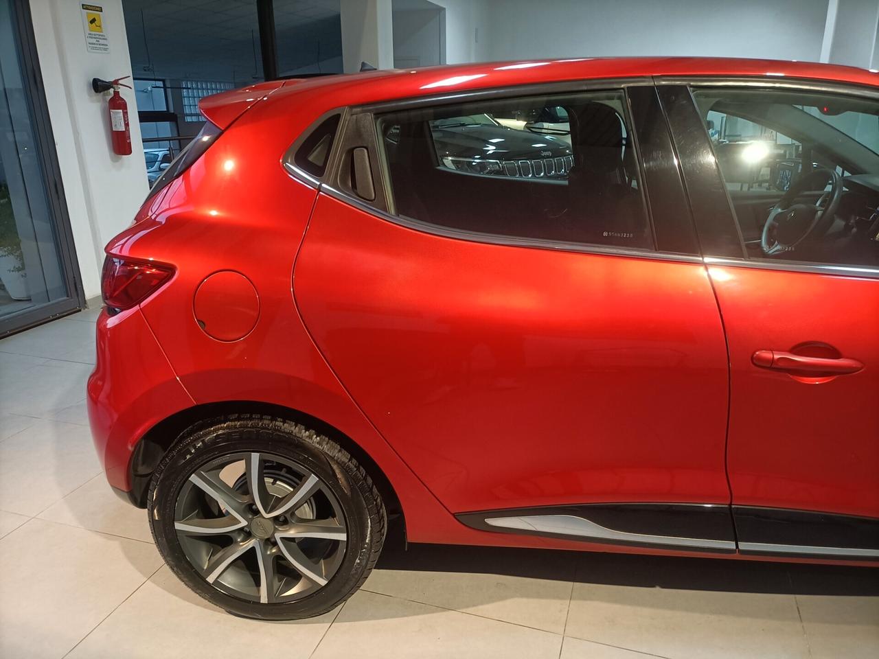 Renault Clio dCi 8V 90 CV Start&Stop 5 porte Energy Duel