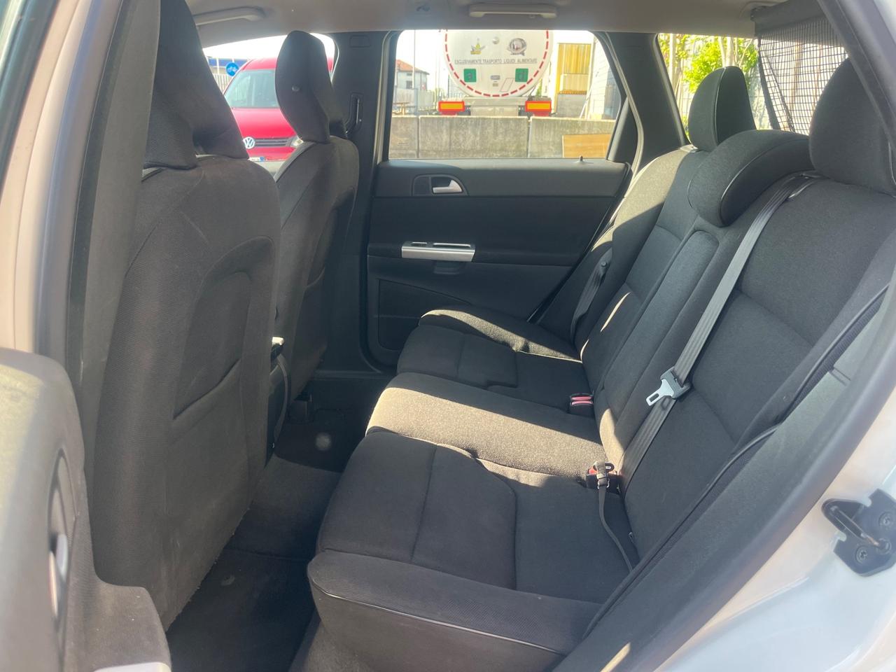 Volvo V50 D2 1.6D Drive R-design