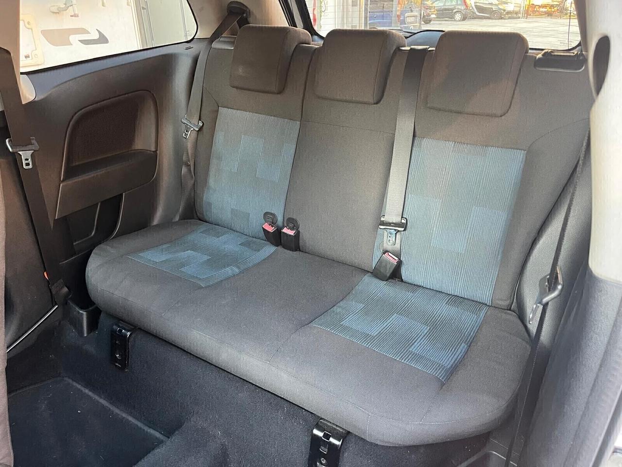 Ford Fiesta Titanium 1.4 TDCi 70Cv 12 MESI DI GARANZIA