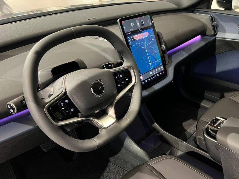 Volvo EX30 Single Motor 272 CV RWD Plus