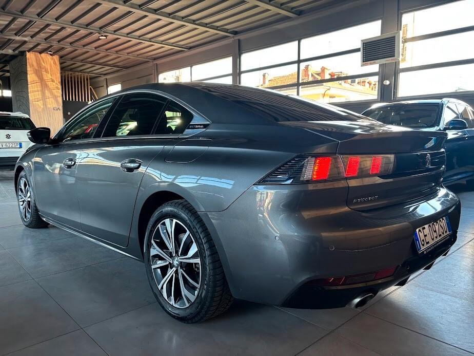 Peugeot 508 Plug-in Hybrid 225 e-EAT8 Allure