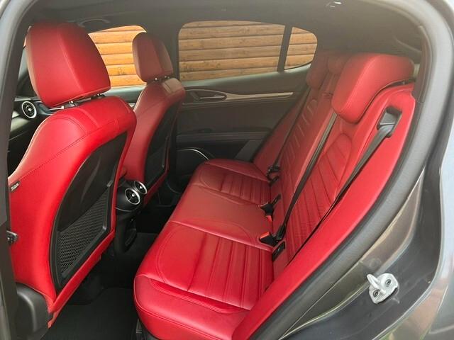 Alfa Romeo Stelvio 2.2 Turbodiesel 210 CV AT8 Q4 Veloce
