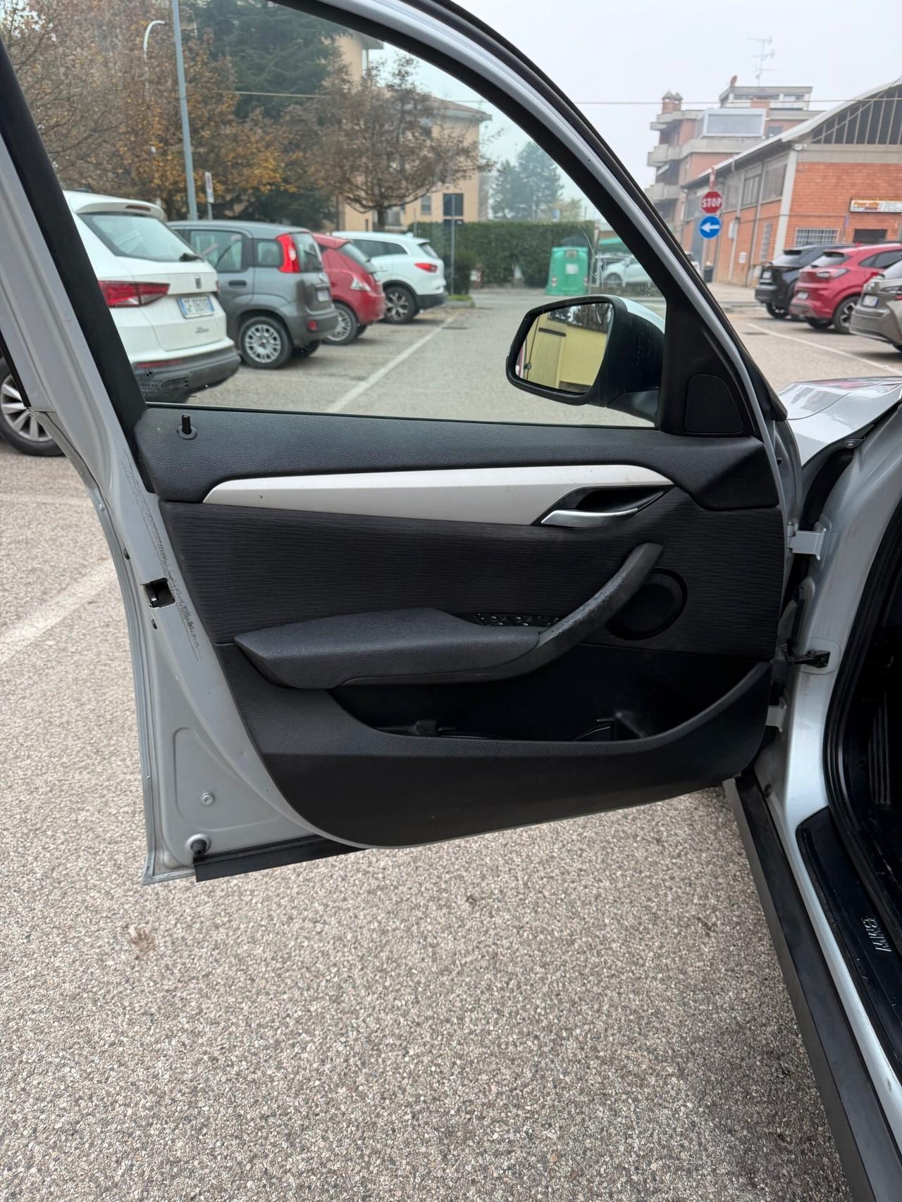 BMW X1 2.0 - 12 MESI DI GARANZIA -