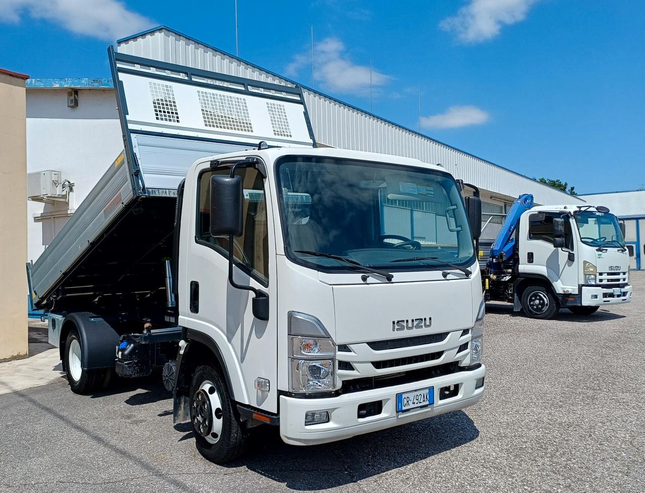 Isuzu M27 RIBALTABILE 2023 KM 39000