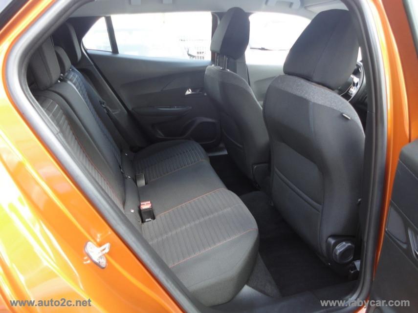 PEUGEOT 2008 BlueHDi 110 S&S GT
