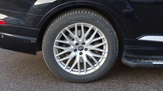 AUDI Q7 3.0 TDI 272 CV quattro tiptronic, Plus, Garanzia..