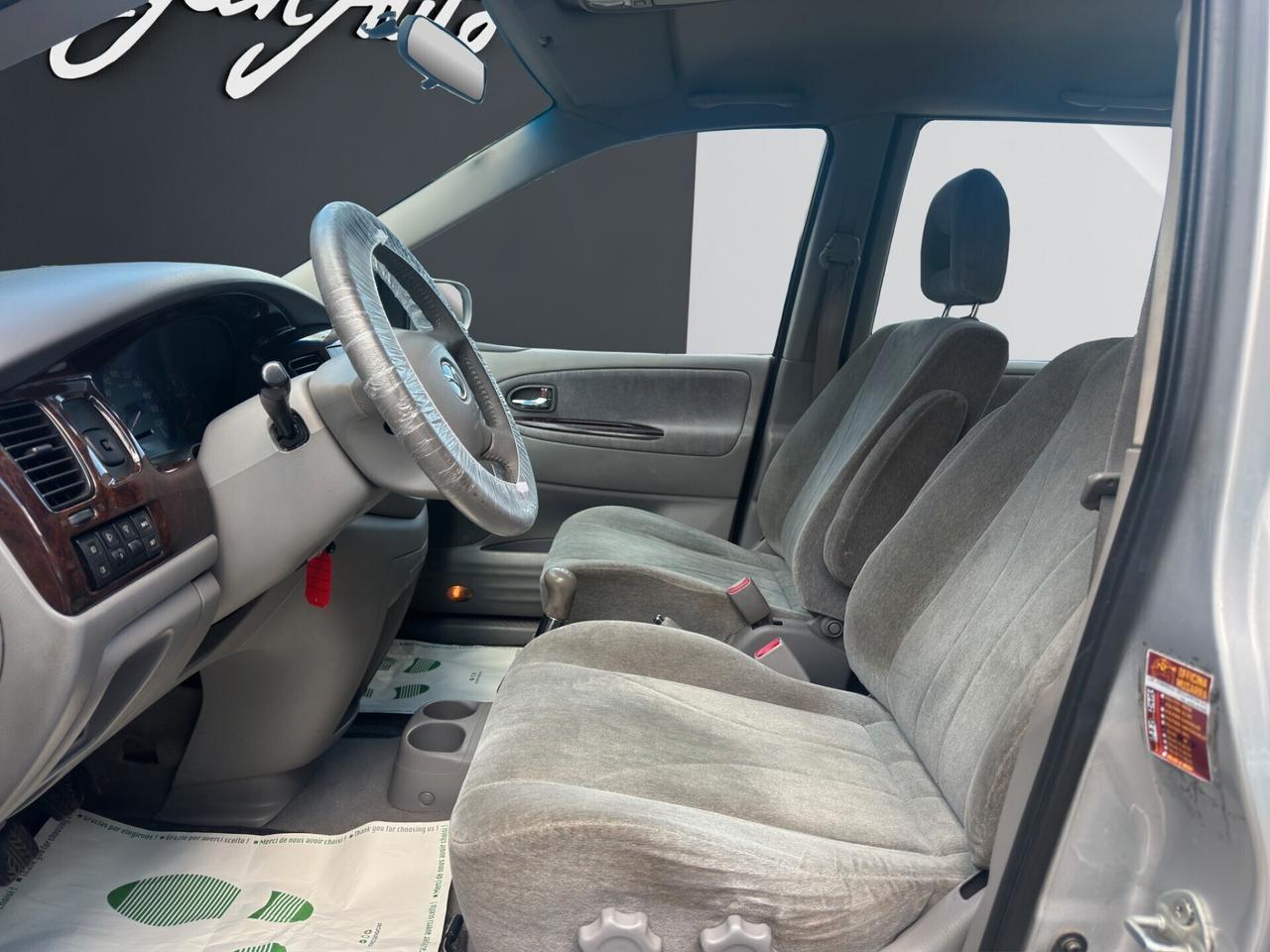 Mazda MPV 2.0i 16V cat