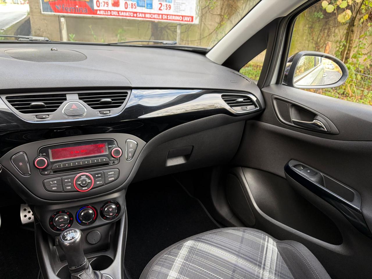 Opel Corsa 1.2 GPL 69CV 5P b-Color