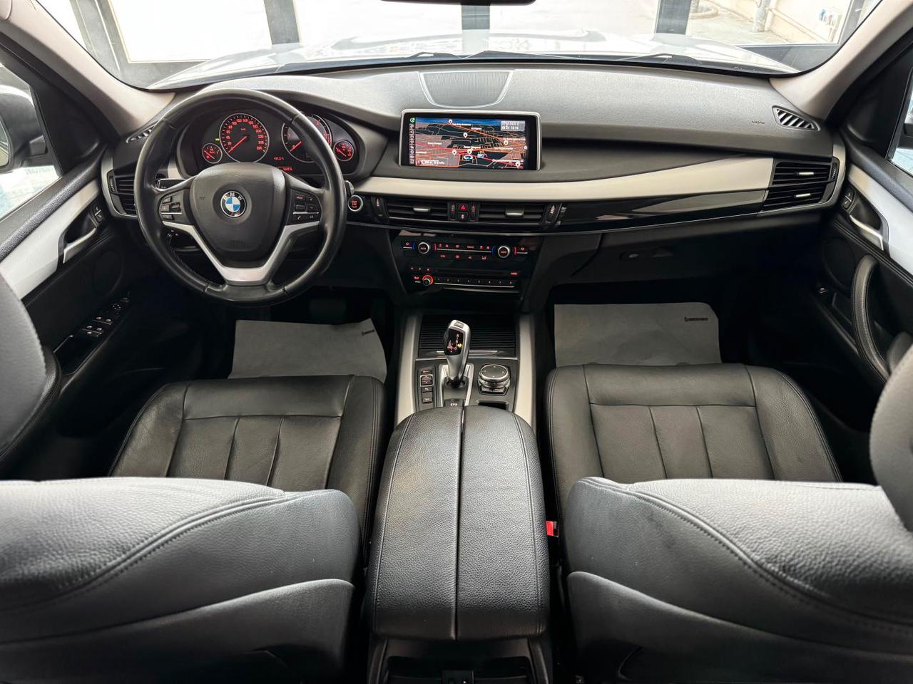 BMW X5 xdrive25d 218 CV Navi Led Dvd Uniprop