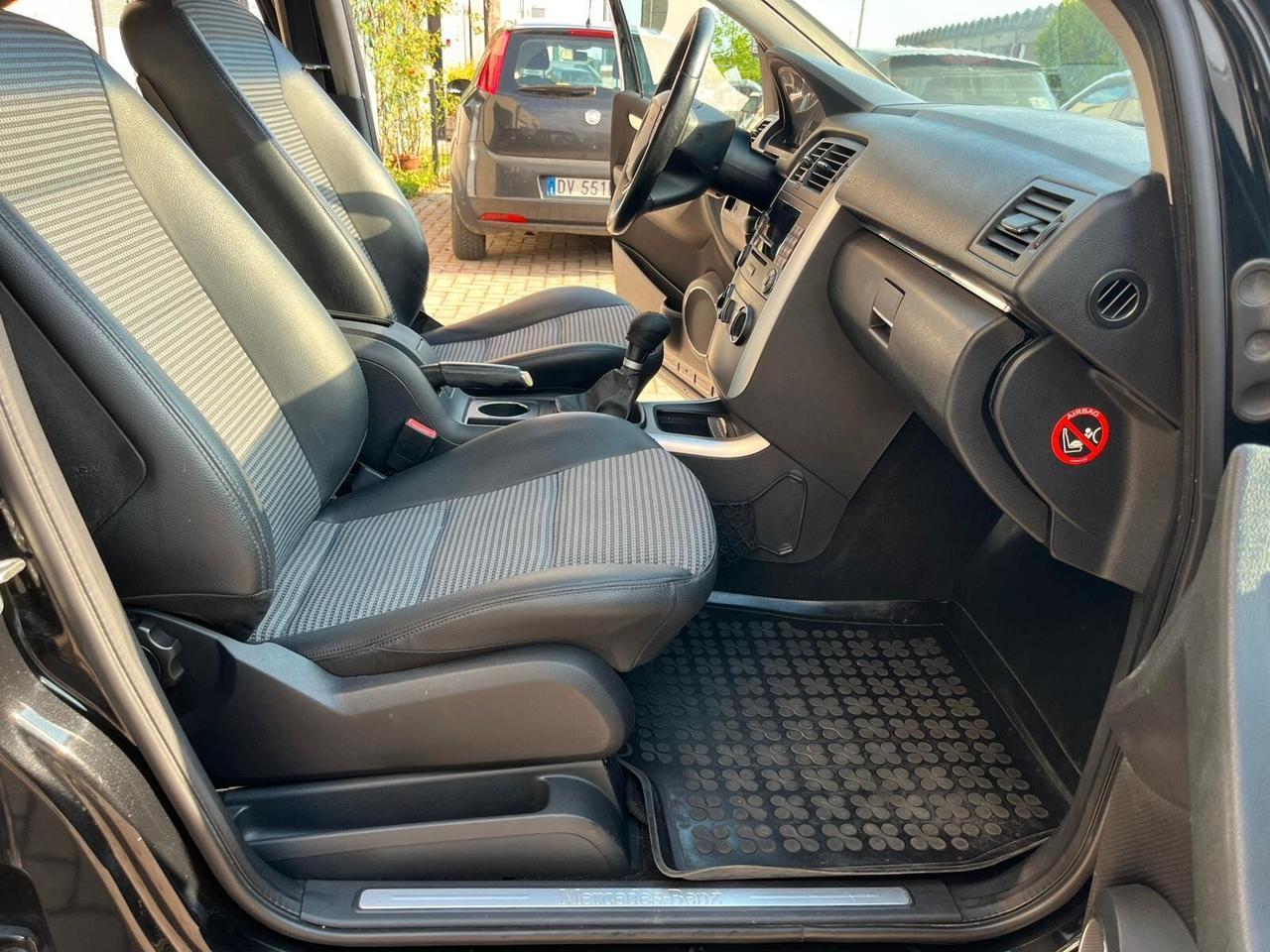 Mercedes-benz B 200 CDI Sport 140CV ok neopatentati