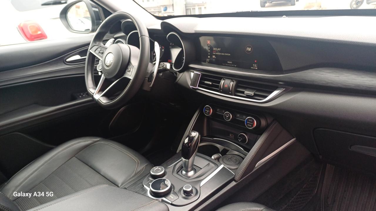 Alfa Romeo Stelvio 2.2 210 CV AT8 Q4 Executive