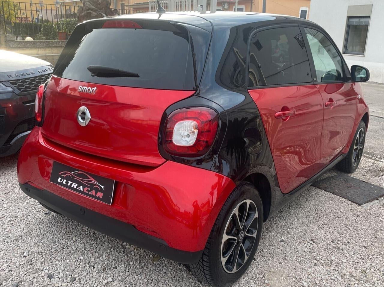 Smart ForFour 70 1.0 twinamic Passion LED NAVI