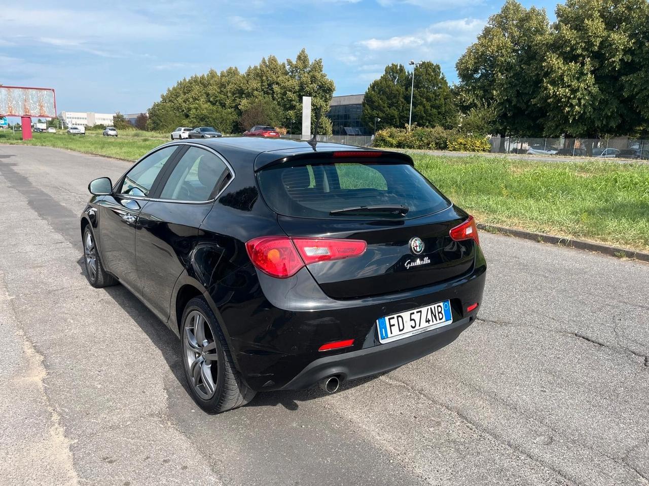 Alfa Romeo Giulietta 1.6 JTDm-2 120 CV Distinctive