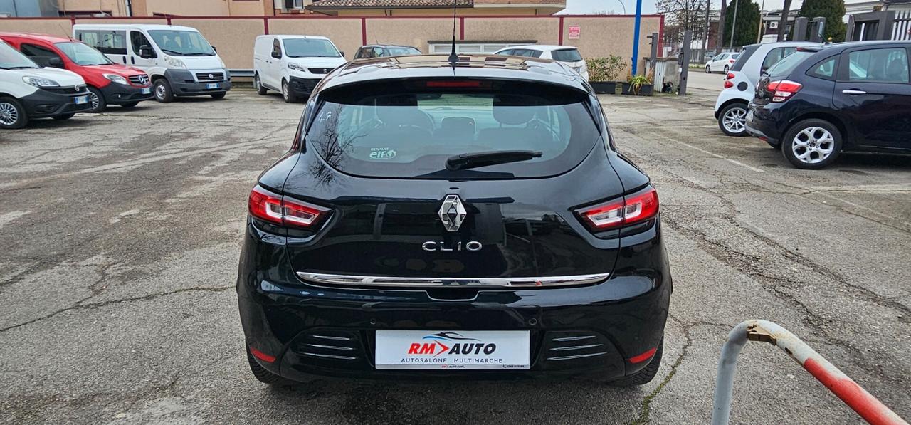 Renault Clio dCi 90 CV 5 porte Moschino EURO6