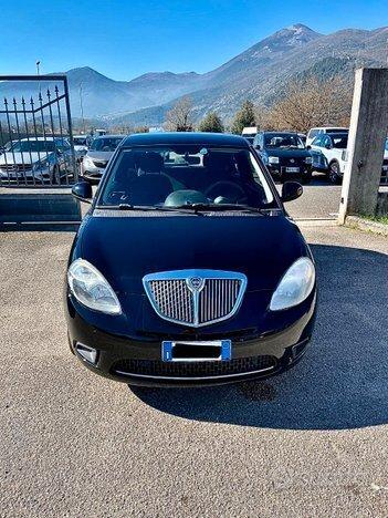 Lancia Ypsilon 1.2 METANO