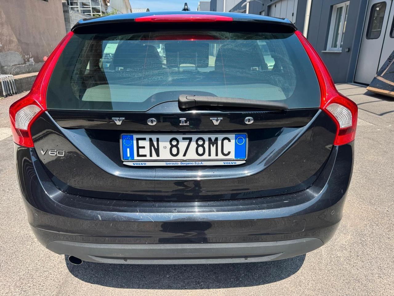 Volvo V60 D4 Geartronic Business*EURO5*CERCHI