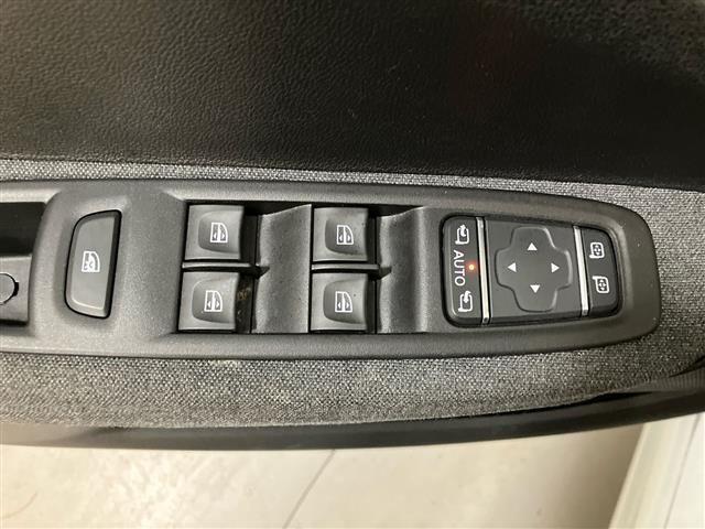 RENAULT ZOE Intens R135 Batt di proprieta' Ricarica DC