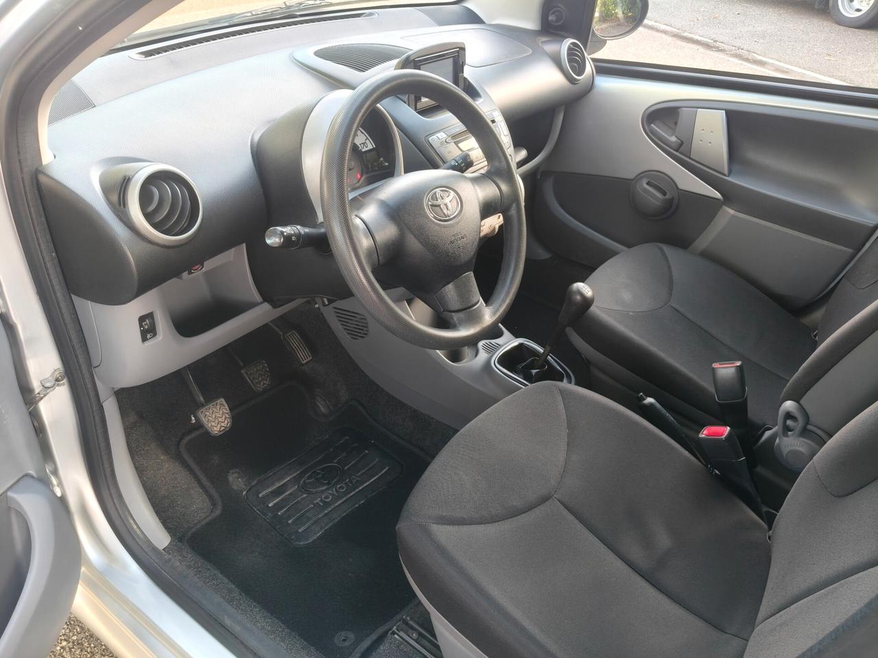 Toyota Aygo 1.0 5 porte 2012 SOLO 45.000 KM