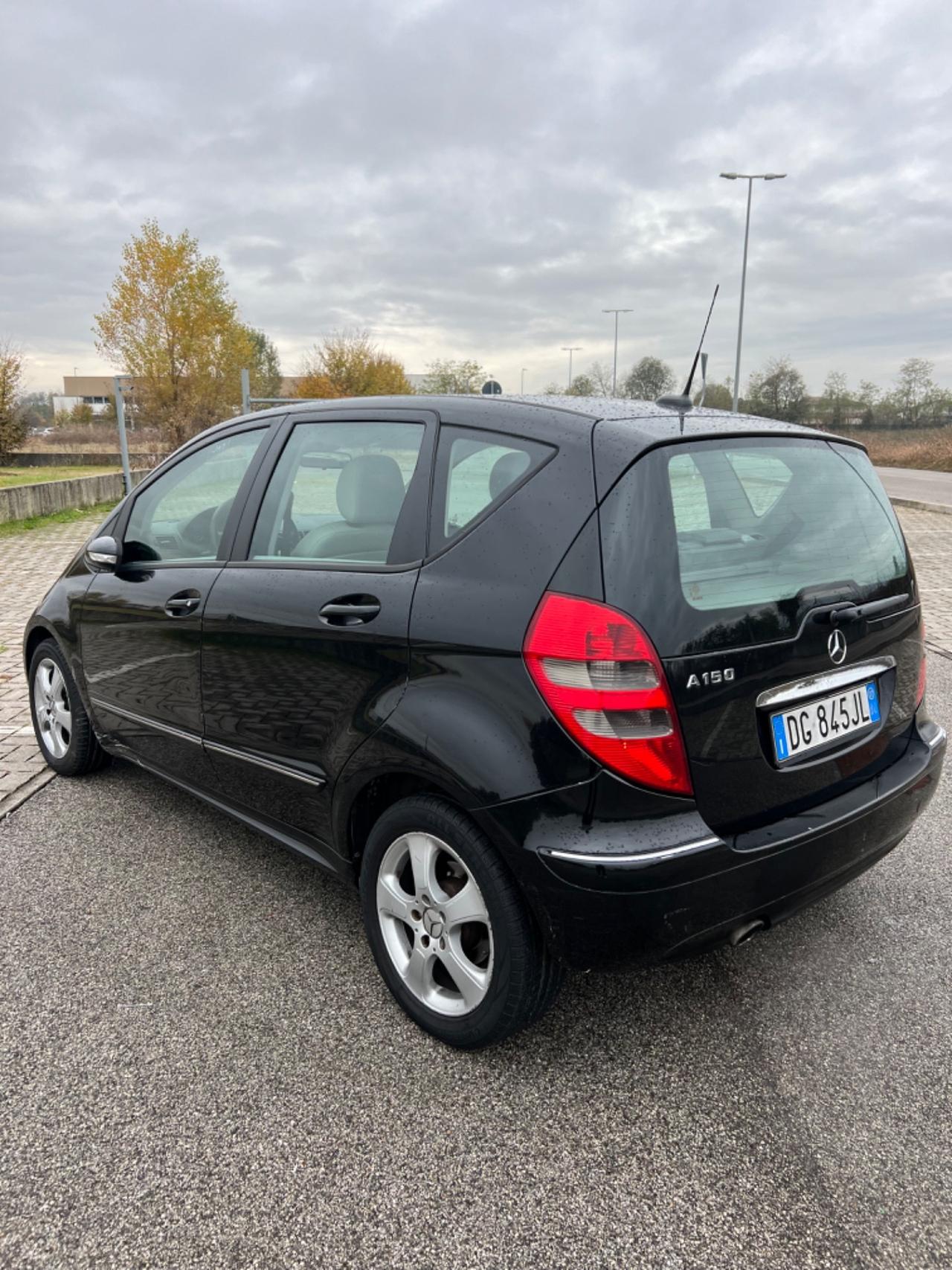 Mercedes-benz B 150 B 150