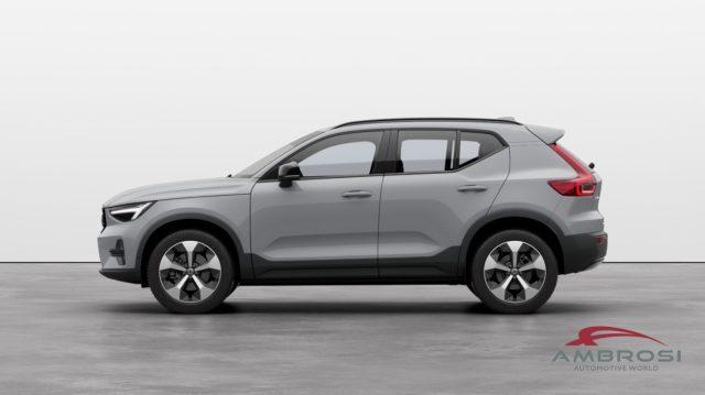 VOLVO XC40 B3 Mild hybrid Benzina Plus Dark