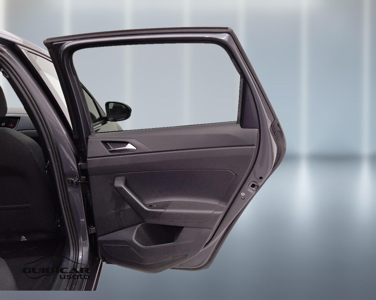 VOLKSWAGEN Taigo - Taigo 1.0 tsi R-Line 110cv