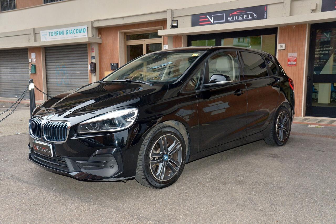Bmw 2er Active Tourer BMW 225xe Active Tourer E-Drive Luxury plug-in hybrid automatica del 2019