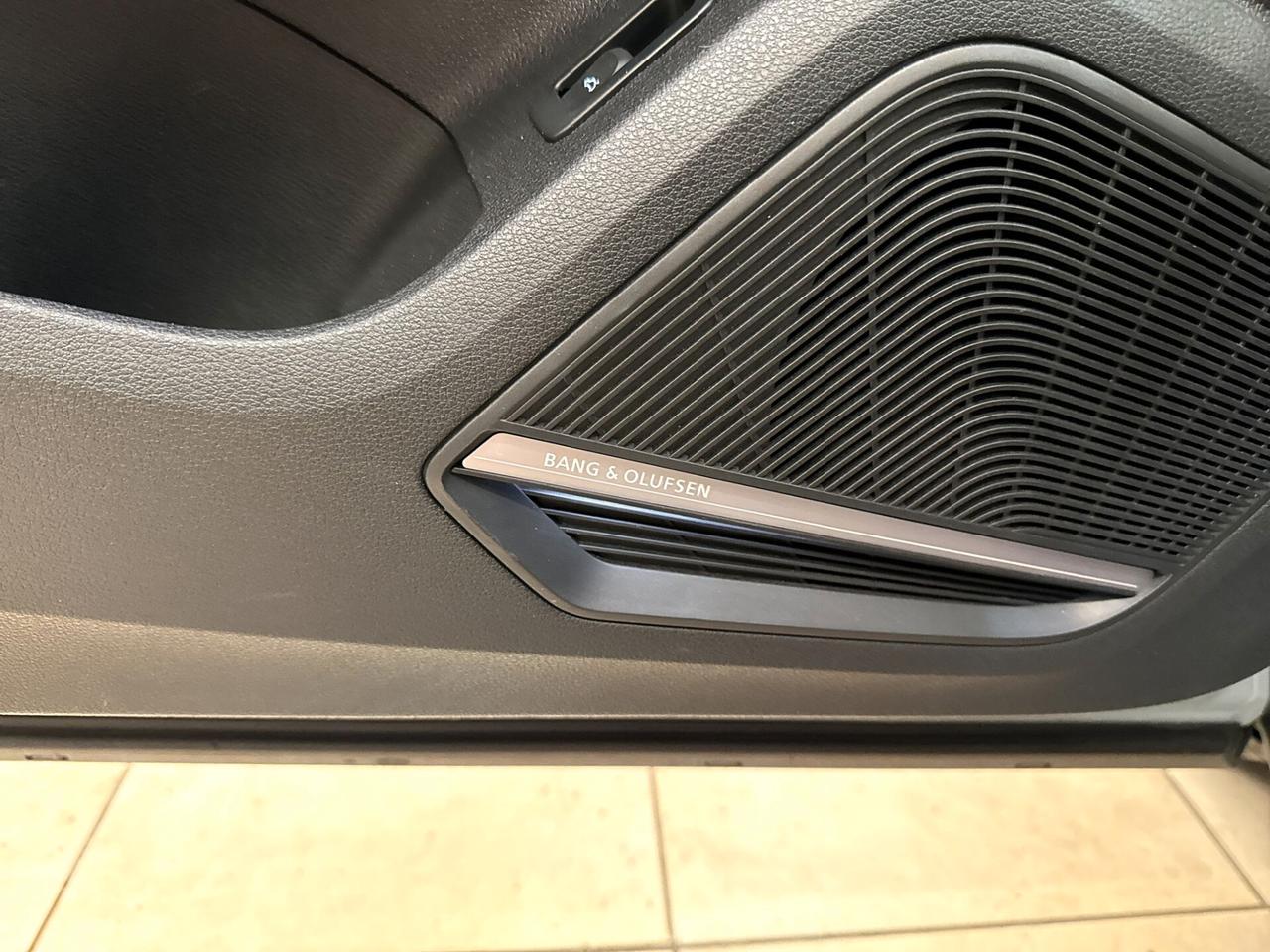 Audi Q2 35 TDI quattro S tronic line Edition