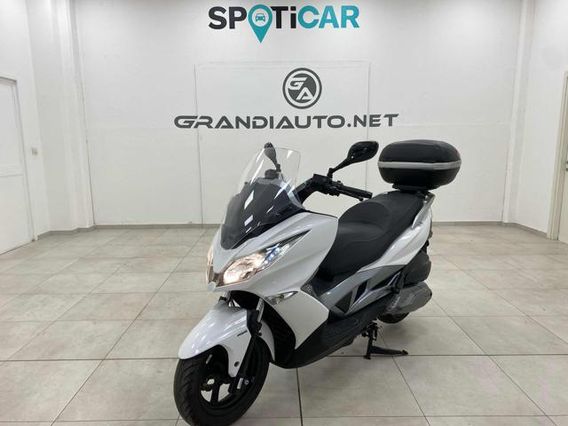 KAWASAKI J 300 J300ABS 0,3 B. 27 CV