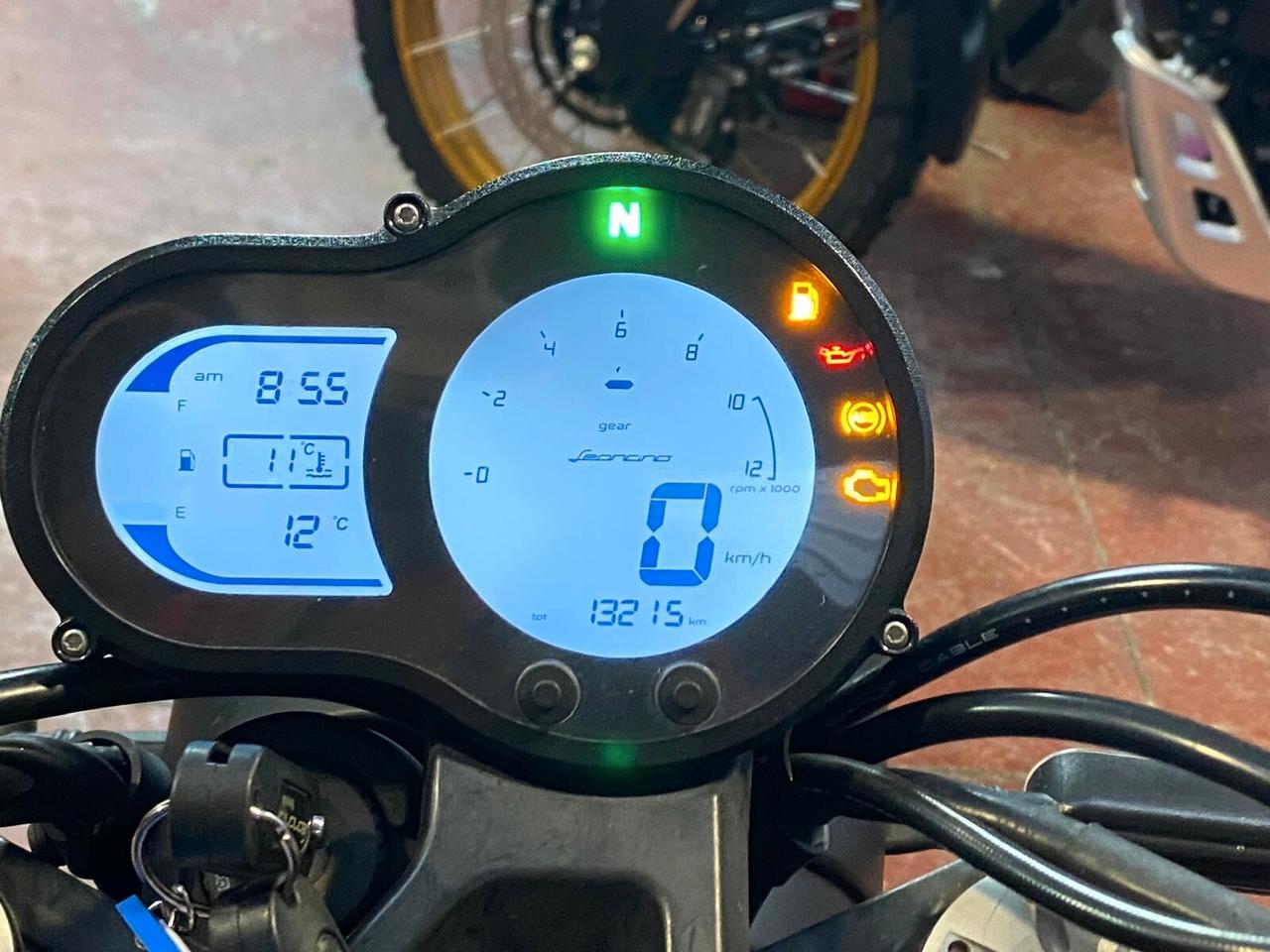 Benelli Leoncino 500 TRAIL