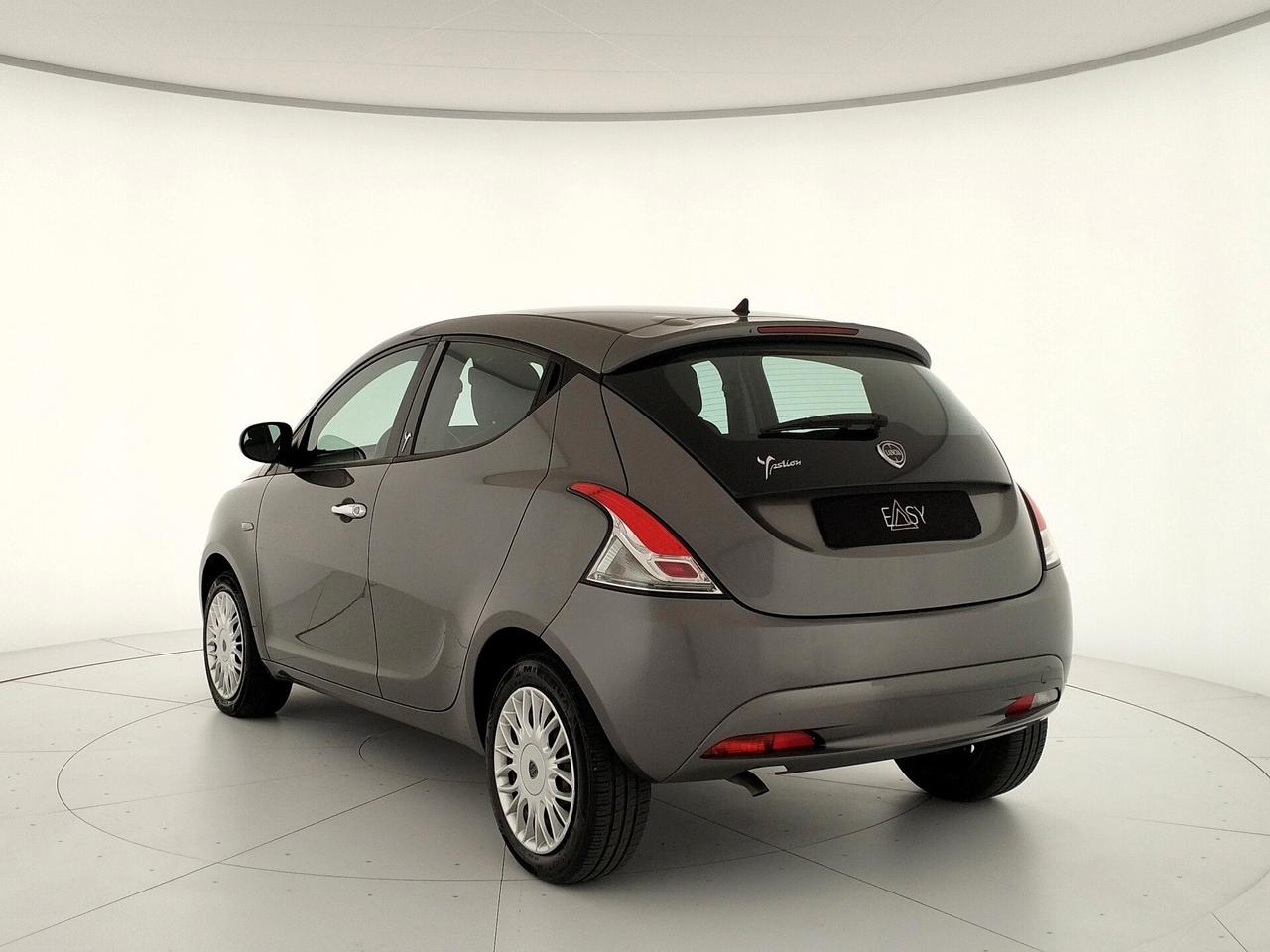 Lancia Ypsilon 1.2 69 CV Silver - NEOPATENTATI