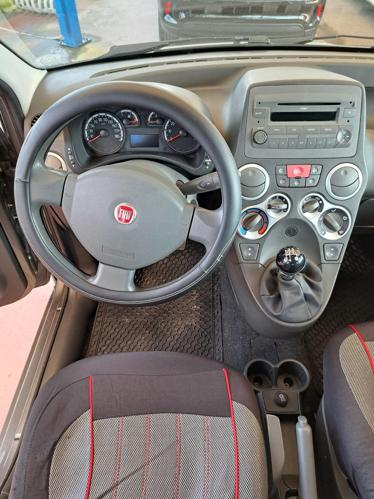 Fiat Panda 1.3 M.JET 4x4 CON GANCIO TRAINO