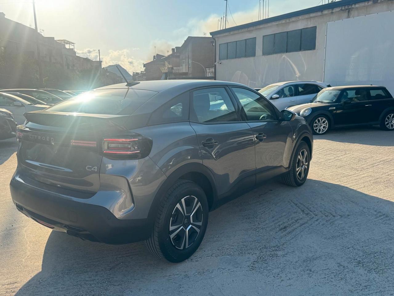 Citroen C4 Hybrid 100 e-DCS6 You