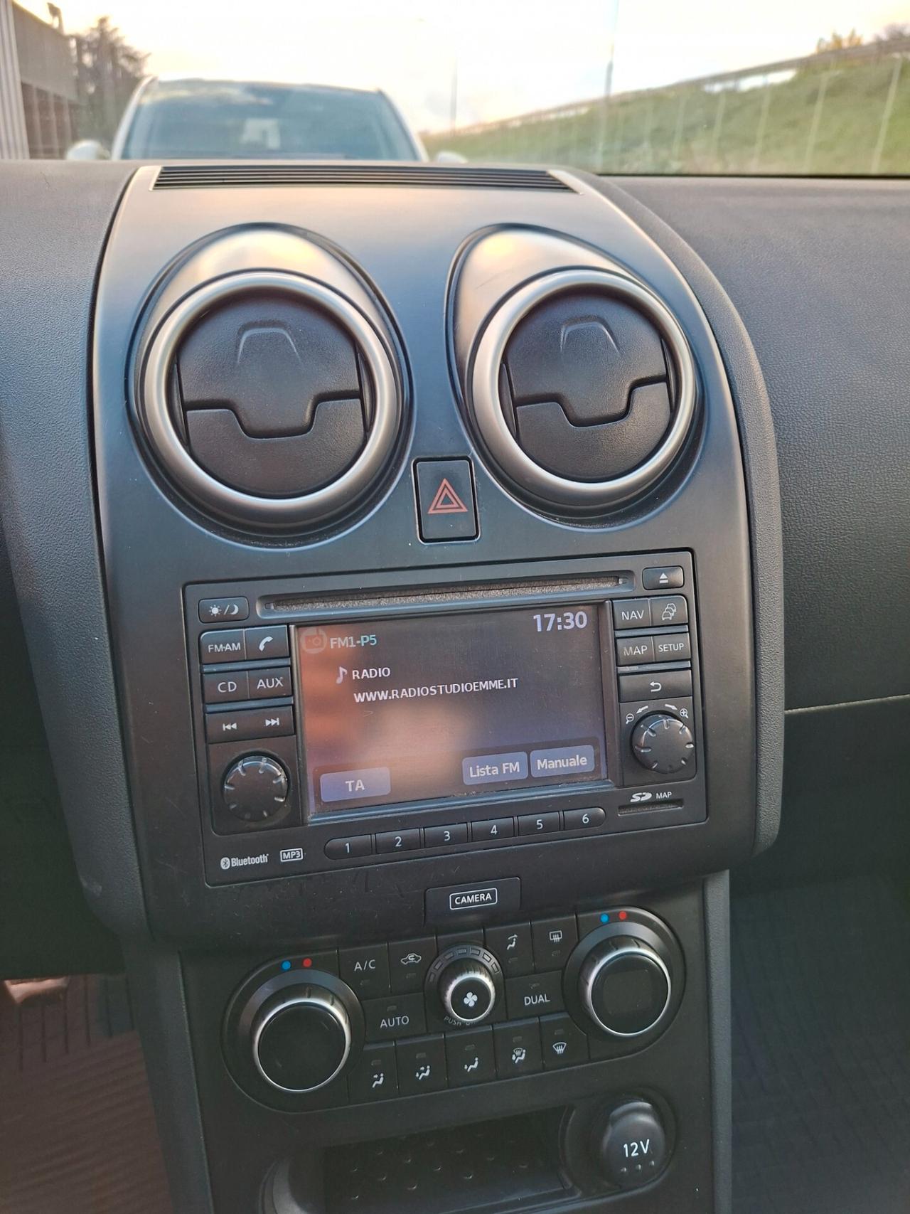 Nissan Qashqai 1.5 dCi DPF 360