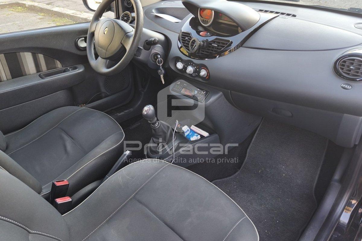 RENAULT Twingo 1.2 16V Night&Day