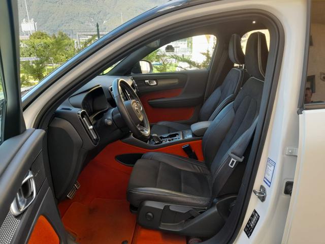 VOLVO XC40 B5 AWD Geartronic R-design