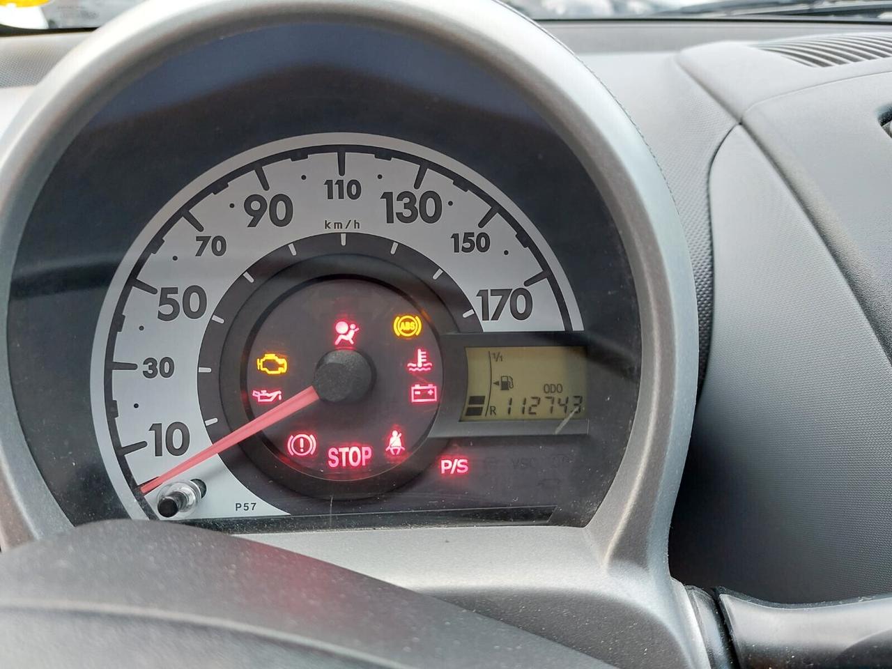 Toyota Aygo 1.0 12V VVT-i 5 porte Connect UNICO PROP