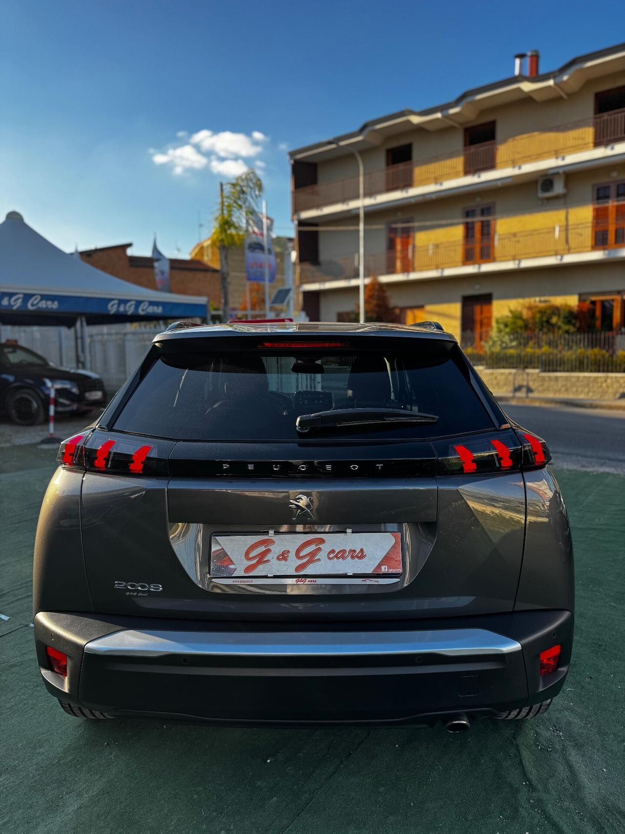 Peugeot 2008 BlueHDi 130 S&S EAT8 Allure