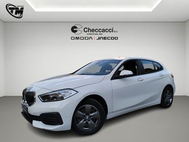 BMW 116 d Serie 1 F40 Sport auto NEOPATENTATI *IVA ESPOSTA*