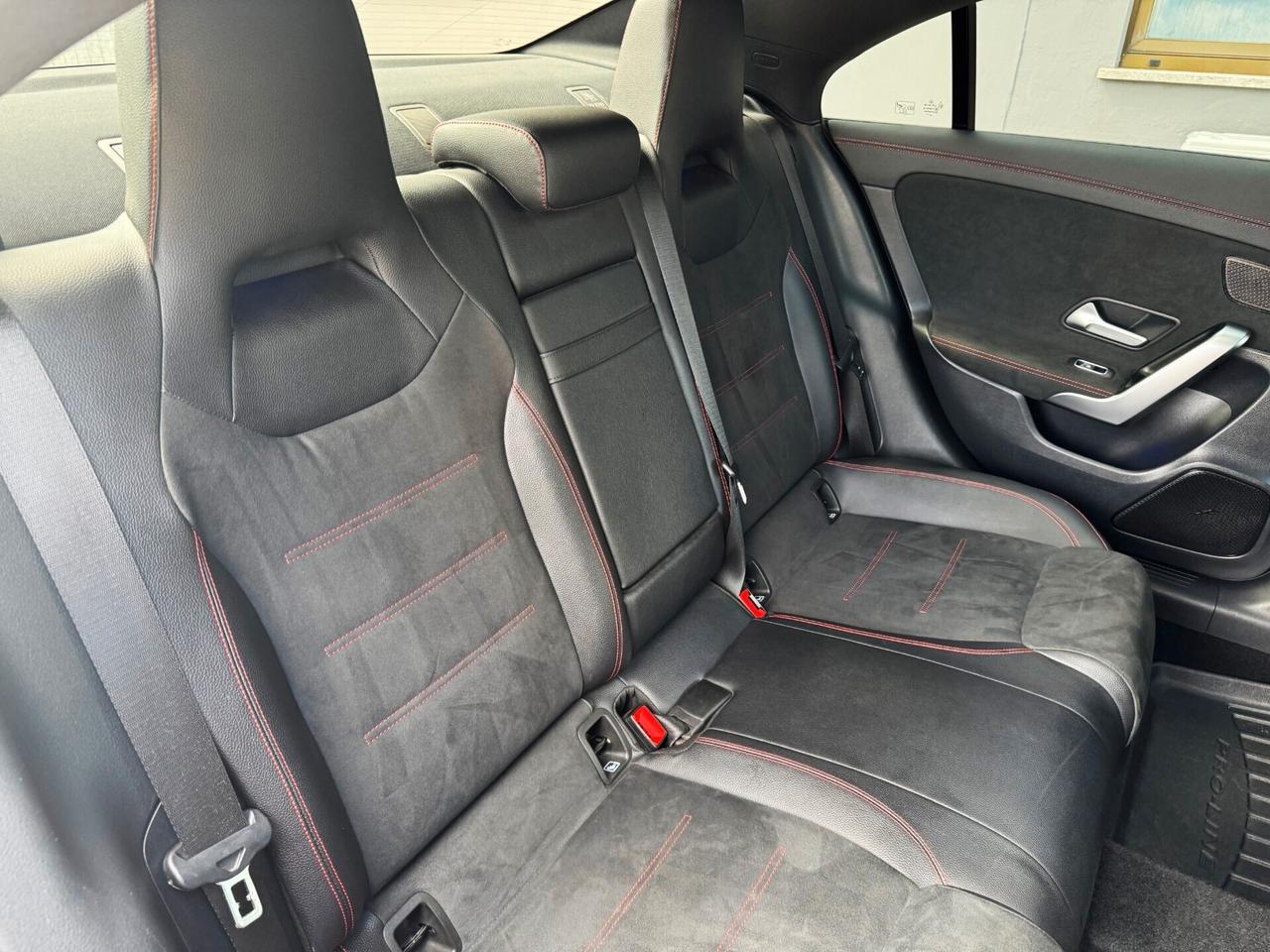 Mercedes CLA 200 Premium AMG Night auto | PREZZO REALE