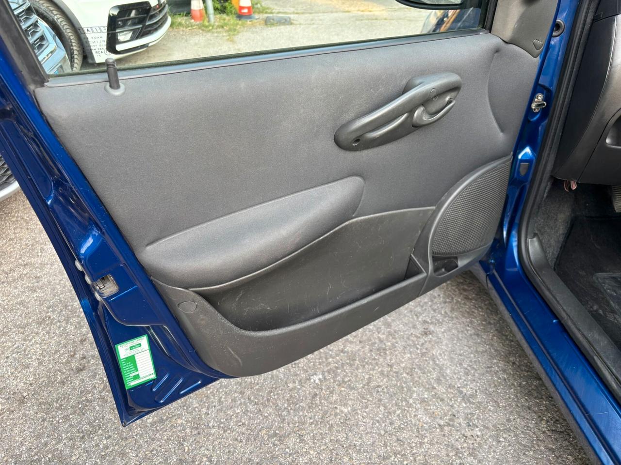 Fiat Punto Classic 1.2 5 porte Natural Power OK Neopatentati