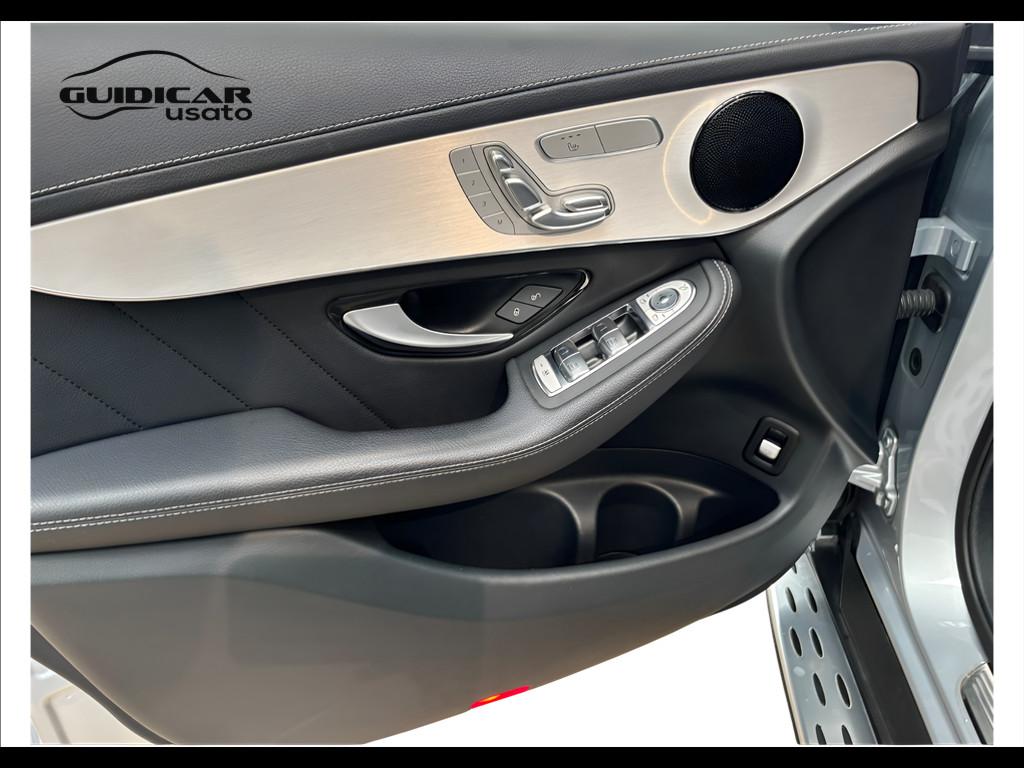 Mercedes-Benz GLC Coupe - C253 2019 - GLC Coupe 300 de phev (eq-power) Pre