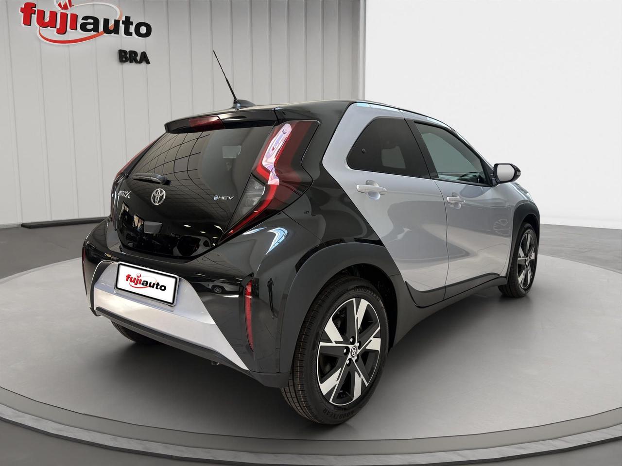 Toyota Aygo X 1.5 hybrid Icon e-cvt
