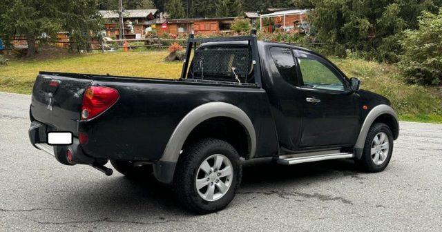 MITSUBISHI L200 2.5 DI-D/136CV Club Cab Intense