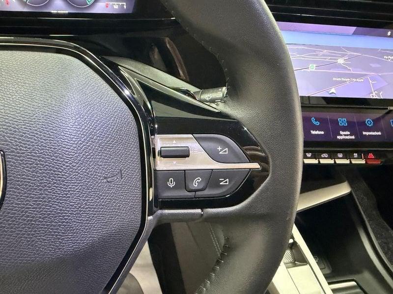 Peugeot 408 Allure Pack Hybrid 180 e-EAT8 S&S aut.