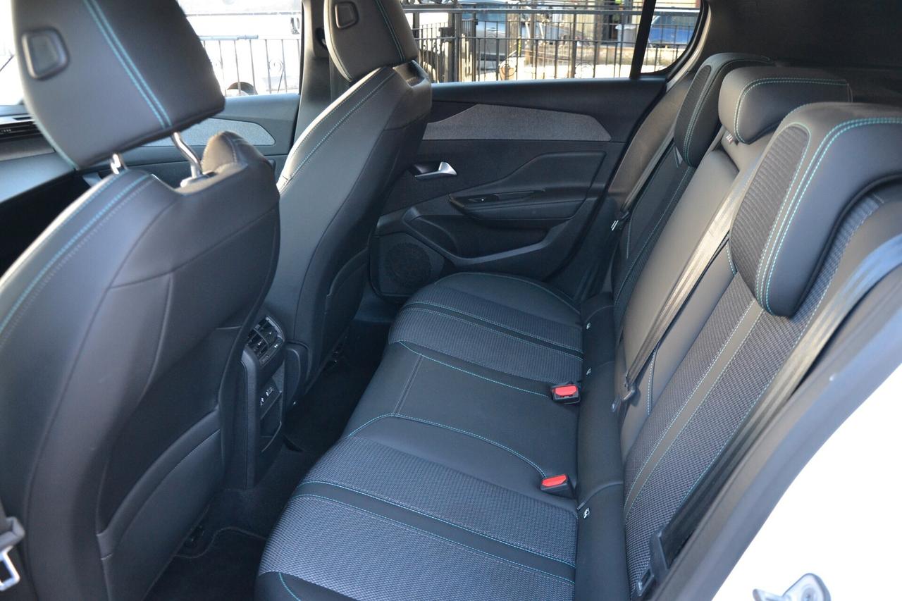 Peugeot 308 1.5 BLUEHDI 130CV EAT8UNIPRO' FATTURABILEPREZZO SENZA VINCOLIGARANZIA 12 MESI️