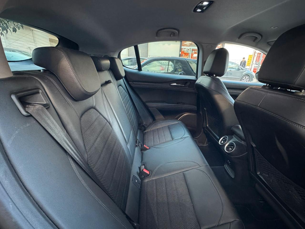 Alfa Romeo Stelvio 2.2 Turbodiesel 210 CV AT8 Q4 Super