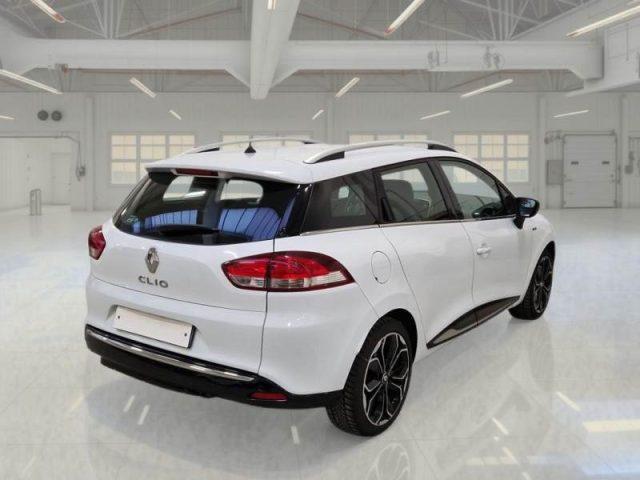 RENAULT Clio Sporter dCi 8V 75 CV Moschino Zen