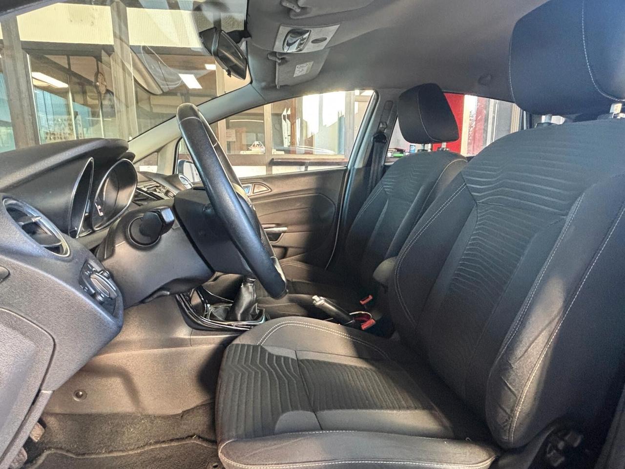 Ford Fiesta 1.5 TDCi 75CV 5 porte Titanium